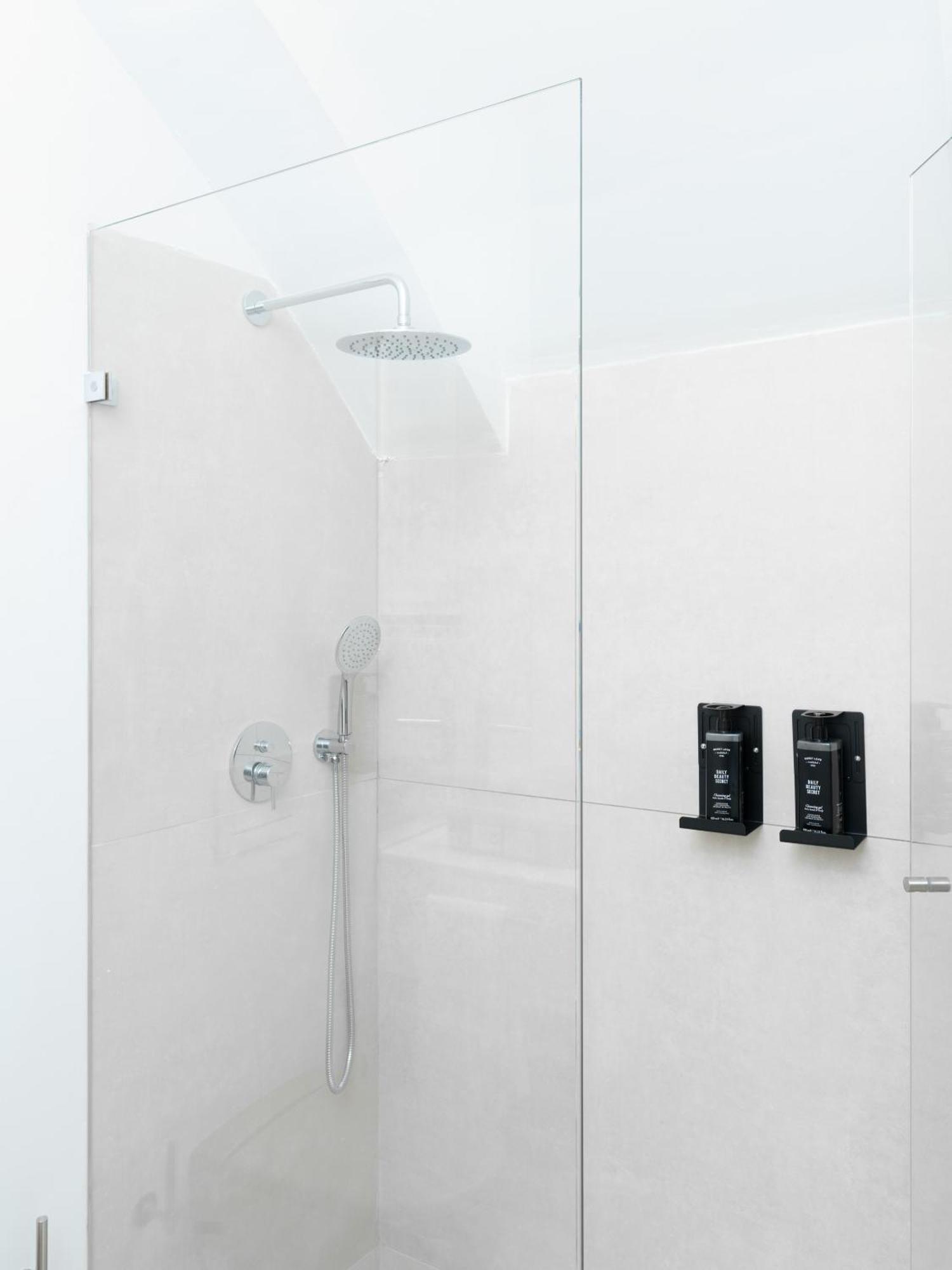 Limehome Evora Rua De Machede 61 Room photo